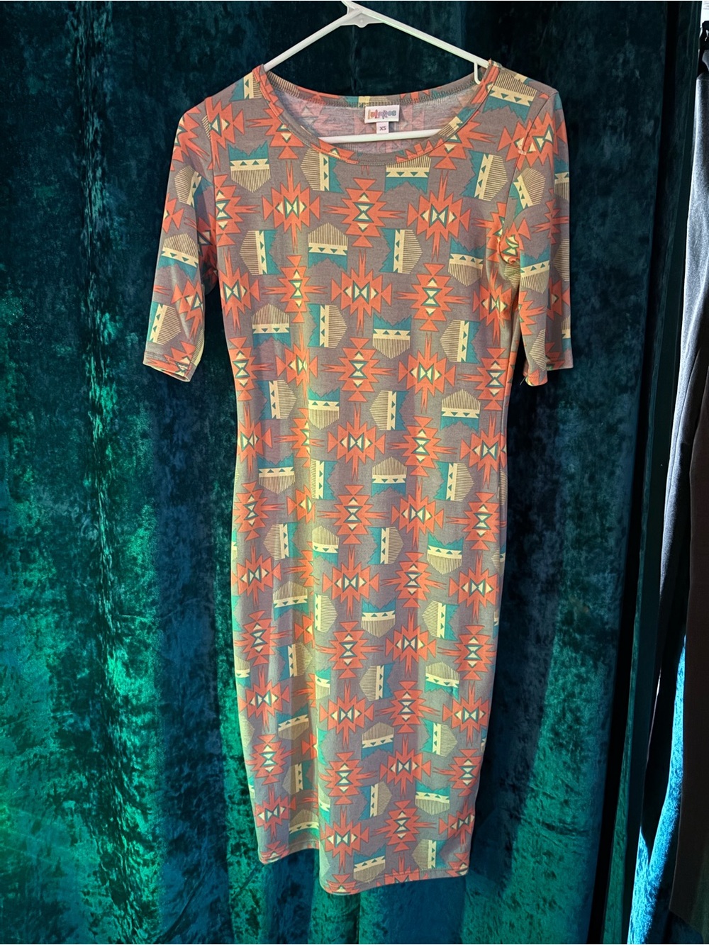 LuLaRoe Coral and Mint Geometric Midi Dress